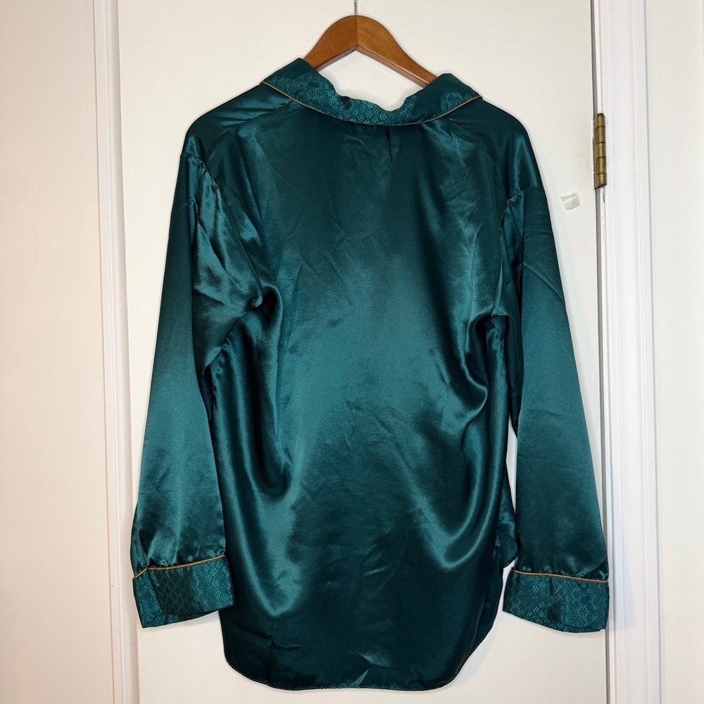 Vintage Victoria's Secret Green Satin Pajama Top Shirt Small Monogram Sleepwear - Picture 5 of 10
